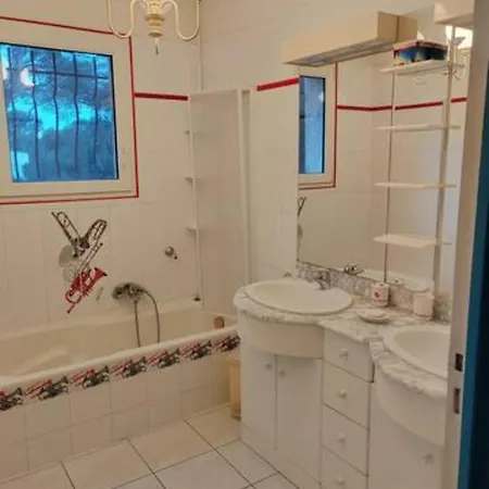 Chambre A Louer Dans Villa St Clair-V-Vue Etang Thau Sète Buitenkant foto